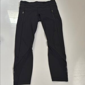 Lululemon leggings w/ zippers & mesh front